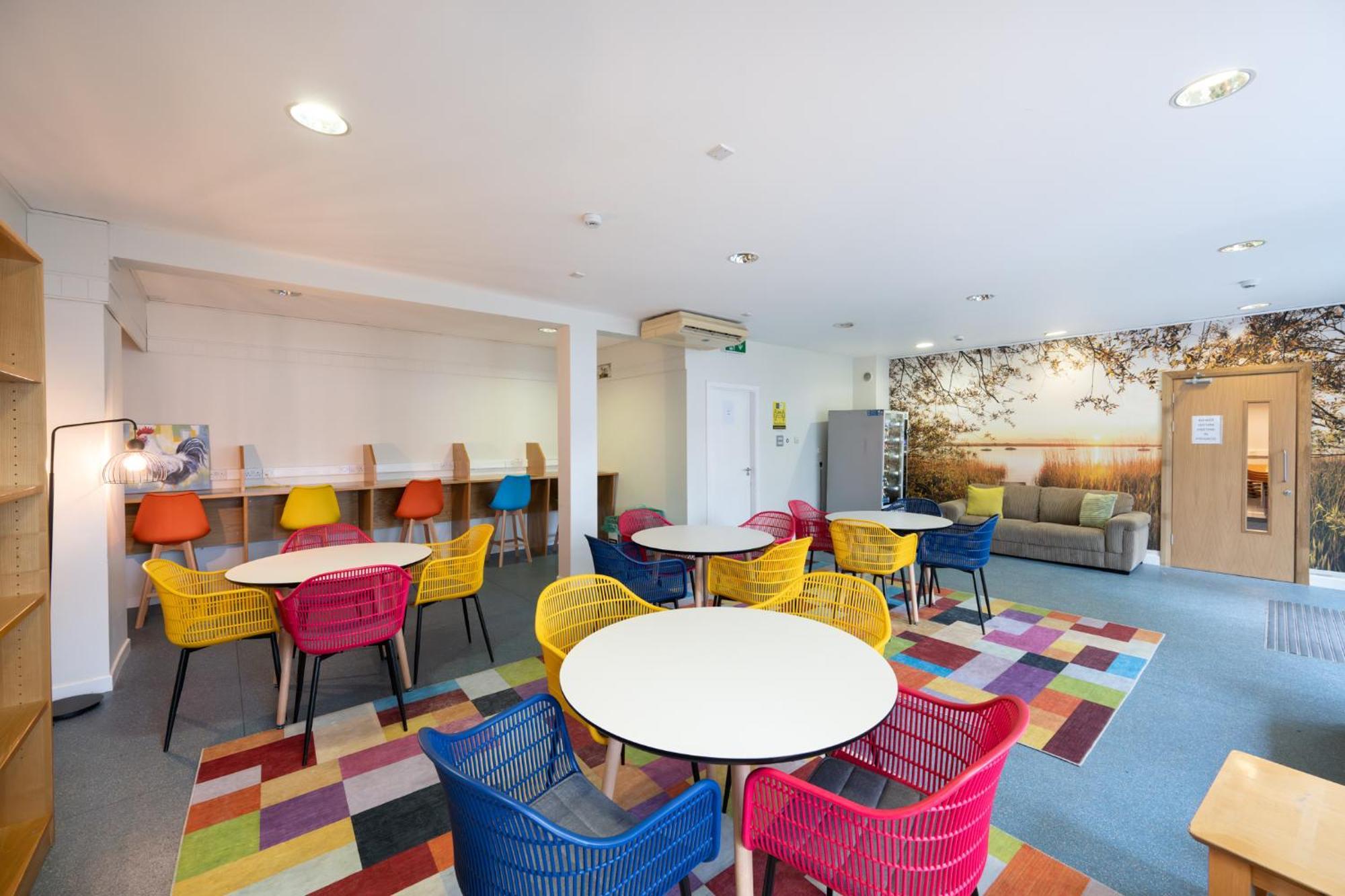 Victoria Lodge - Ucc Summer Beds كورك المظهر الخارجي الصورة